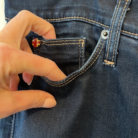 Hudson Jeans ‘Nico’ Mid Rise Super Skinny Size 26 - Picture 3 of 8